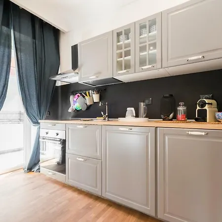 Apartment Be *